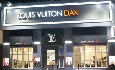 louis vuitton v vuiton dak.